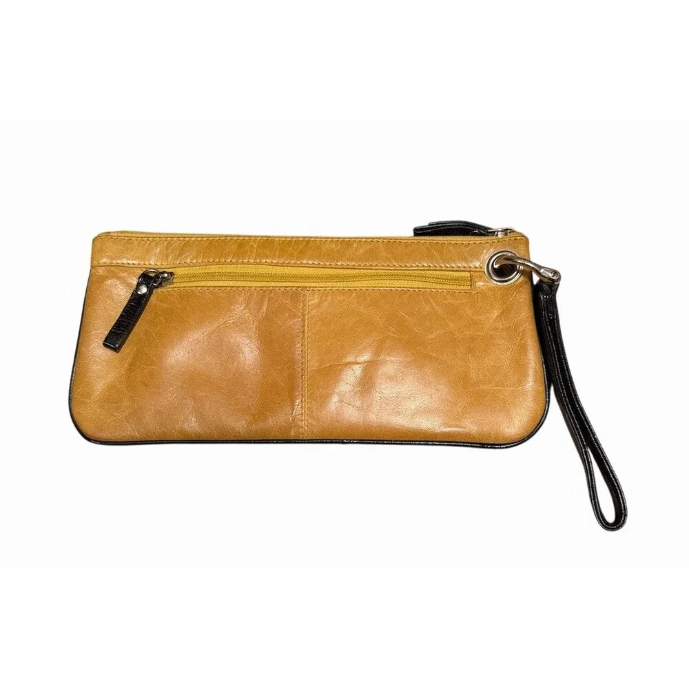 Sophia Visconti Wristlet Clutch Wallet Tan/Cognac